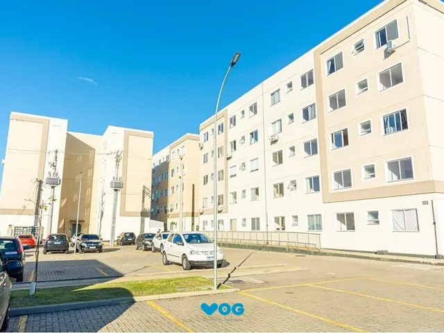 Imagem: Apartamento com 2 Quartos, Vaga de Garagem