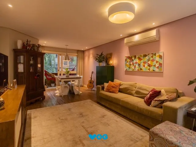 Imagem 4: Apartamento 2 Dorm (1 Suíte) com 2 Banheiros, Vaga e Varanda - 87M² na Floresta