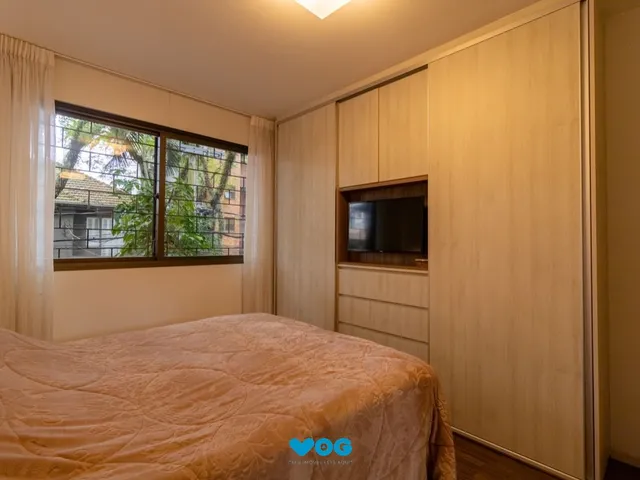 Imagem 15: Apartamento 2 Dorm (1 Suíte) com 2 Banheiros, Vaga e Varanda - 87M² na Floresta