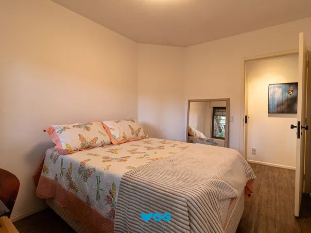 Imagem 7: Apartamento 2 Dorm (1 Suíte) com 2 Banheiros, Vaga e Varanda - 87M² na Floresta