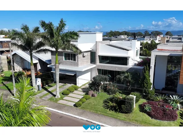 Imagem: Casa em Condomínio 4 Dormitórios À Venda