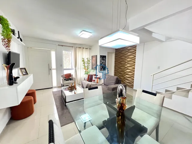 Imagem: Casa Triplex / Casa Duplex / Casa Padrão