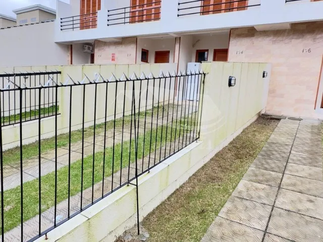Imagem: Casa À Venda em Porto Alegre-Rs, Bairro