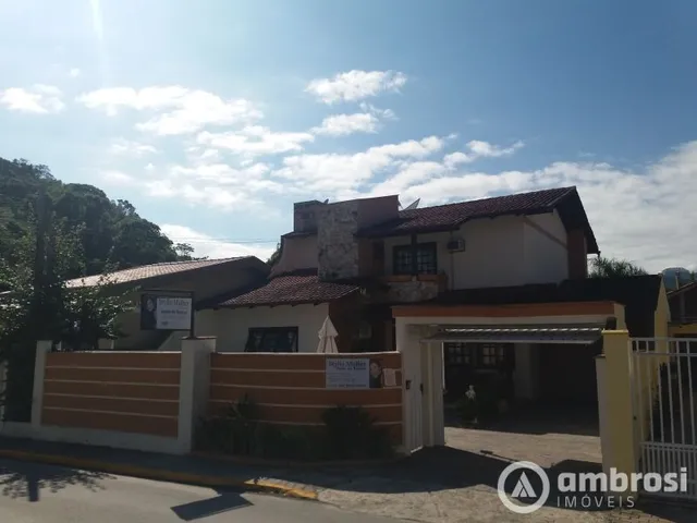 Imagem: Linda Casa no Centro do Bairro Águas Claras