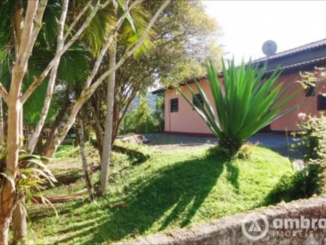 Imagem: Casa no Guarani com Grande Terreno