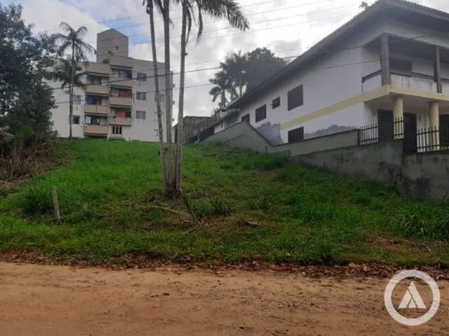 Imagem: Terreno em Área Nobre - Bairro Jardim Maluche