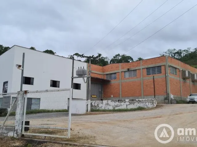 Imagem 1: Galpão - Semi mobiliado - São Pedro