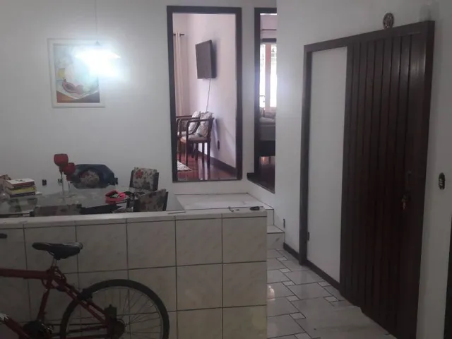 Imagem 1: Casa ampla a 5 minutos do centro com um acesso privilegiado na cidade de Brusque