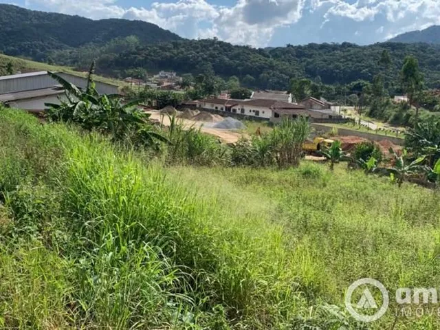 Imagem: Amplo Terreno no Centro da Claraíba