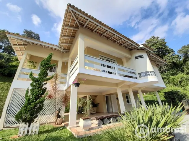 Imagem: Casa com piscina próximo ao Centro de Brusque