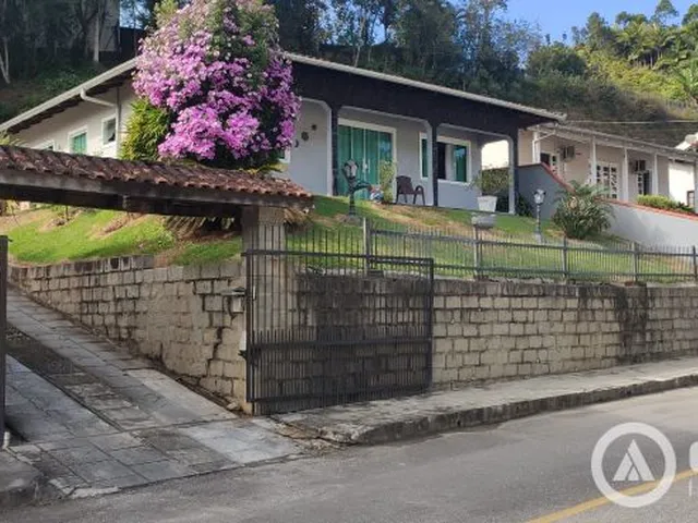Imagem: Linda Casa Bairro Santa Rita