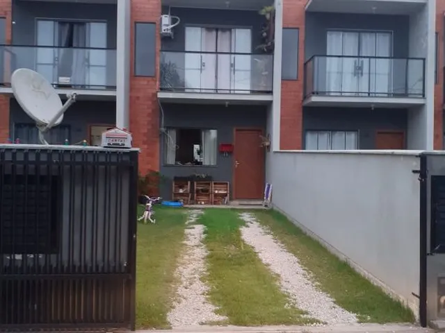 Imagem: Casa geminada no bairro Rio Branco