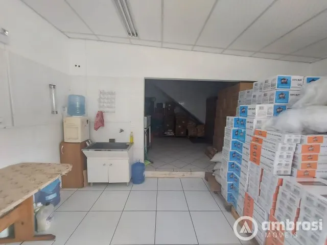 Imagem 2: Casa/Galpão Com Amplo Terreno e Espaço Adicional para Você Montar Seu Negócio