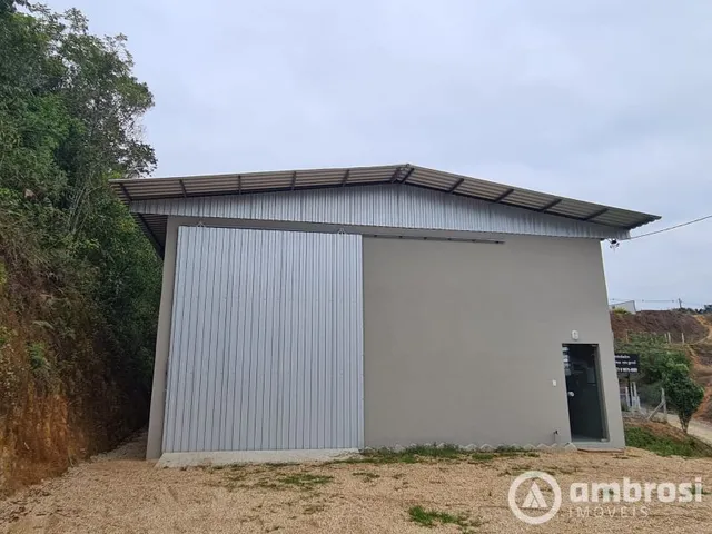 Imagem: Galpão com Media de 160,00 M2 - Bulcão