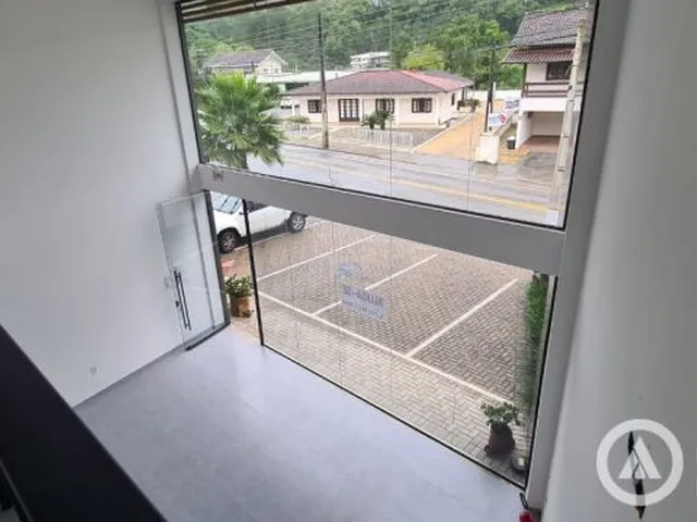 Imagem 5: SALA COMERCIAL COM ÁREA DE 140M2 - DOM JOAQUIM - BRUSQUE