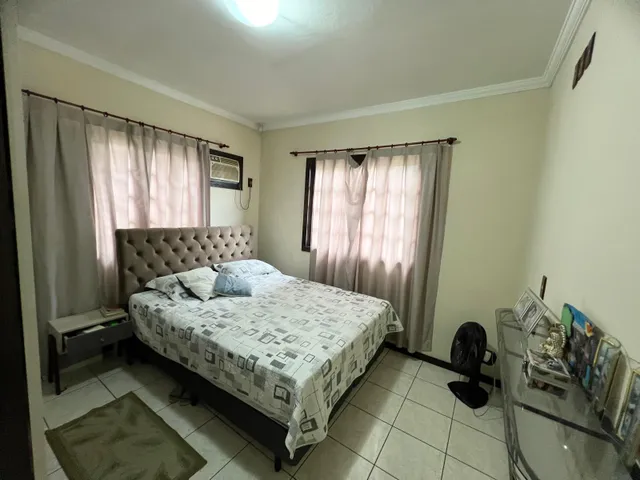 Imagem 7: Casa com piscina no bairro Souza Cruz