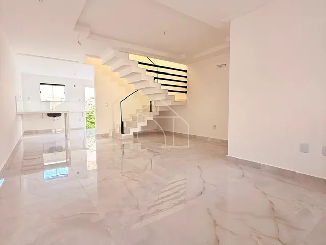 Imagem 7: Casa Duplex com 3 Suítes em Colina de Laranjeiras