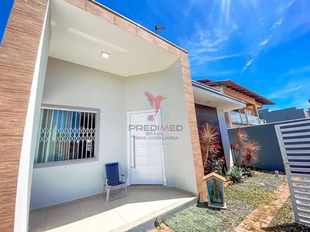 Imagem: Casa com Alto Padrão de Acabamento Localizada