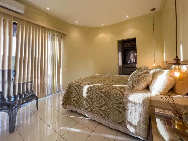 Imagem 8: Casa com 4 dormitórios à venda, 204 m² por R$ 980.000,00 - Indianópolis - Caruaru/PE