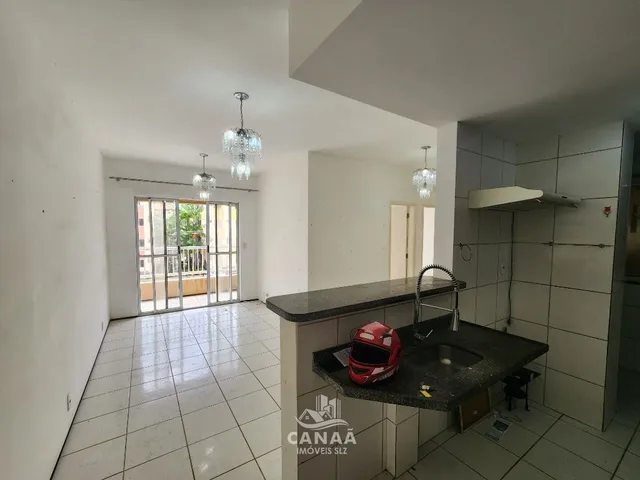 Imagem: O apartamento possui 3 Dormitórios, 1 Suíte, 2 Banheiros,