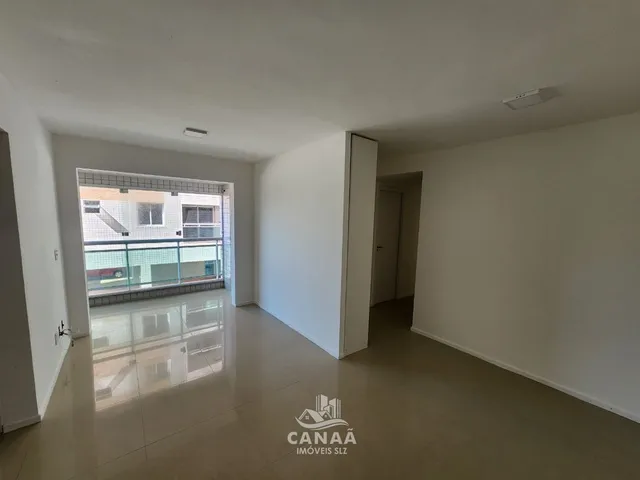 Imagem: O apartamento possui 3 Dormitórios, 1 Suíte, 2 Banheiros,