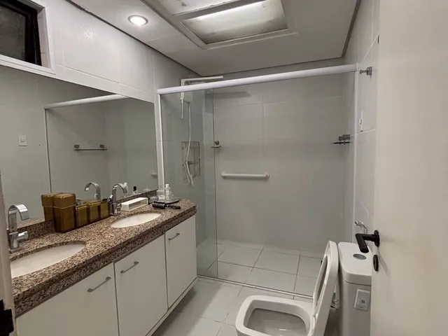 Imagem 10: Vende-se Espaçoso Apartamento no Ed. Amsterda - Jd. Renascença II - 4 suítes