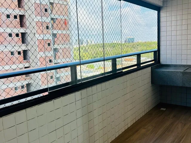 Imagem 2: Vende-se Lindo Apartamento na Ponta D'Areia - 3 quartos - Nascente - Reformado