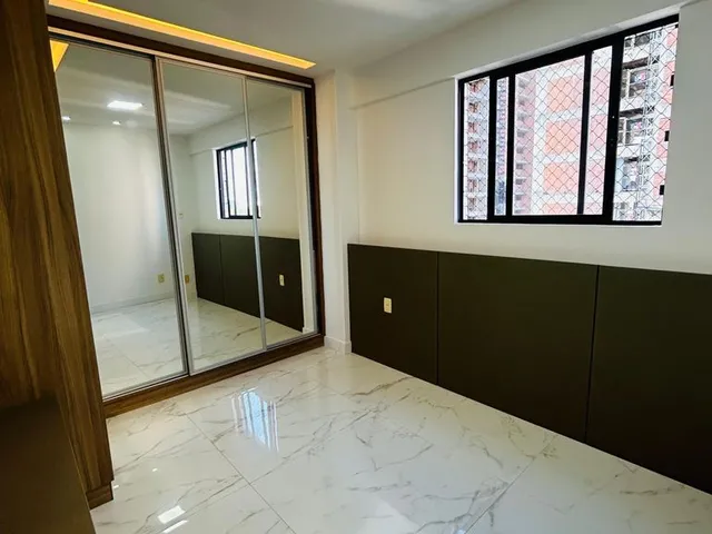Imagem 14: Vende-se Lindo Apartamento na Ponta D'Areia - 3 quartos - Nascente - Reformado