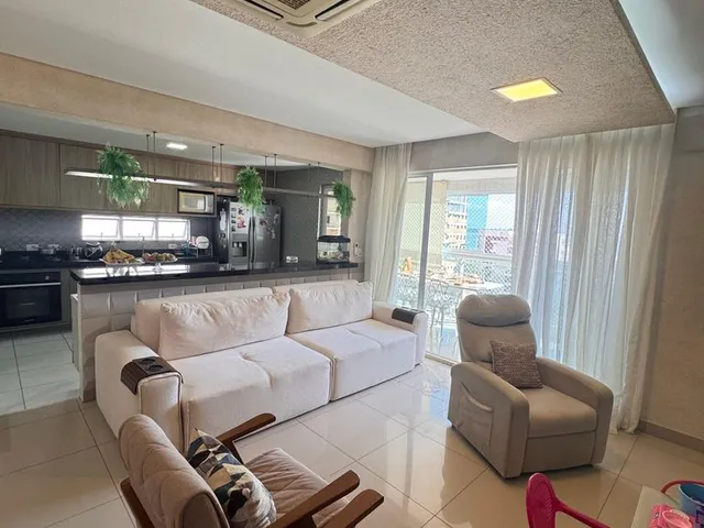 Imagem: O apartamento possui 4 Dormitórios, 4 Suítes, 5
