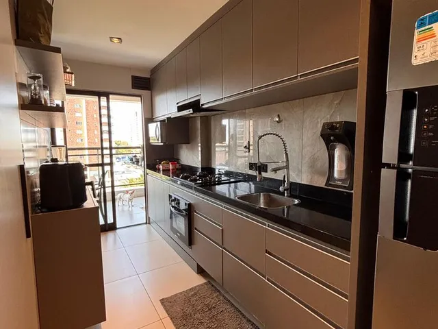 Imagem 2: Vende-se Excelente Apartamento no Ed. Solarium - Ponta do Farol - 3 Suítes
