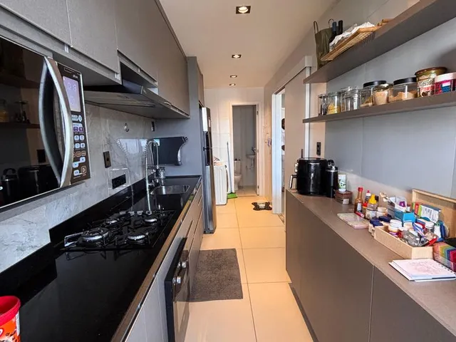 Imagem 14: Vende-se Excelente Apartamento no Ed. Solarium - Ponta do Farol - 3 Suítes