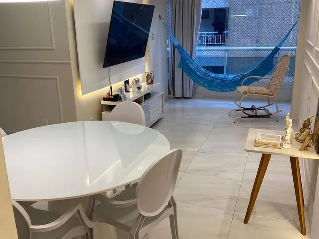 Imagem: O apartamento possui 3 Dormitórios, 1 Suíte, 2 Banheiros,