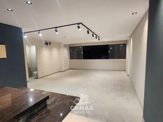 Imagem: O apartamento possui 3 Dormitórios, 3 Suítes, 4 Banheiros