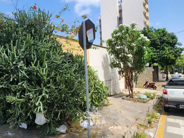 Imagem 9: Oportunidade - Vende-se Excelente Casa no Jardim Renascença - 360m² - 3 quartos