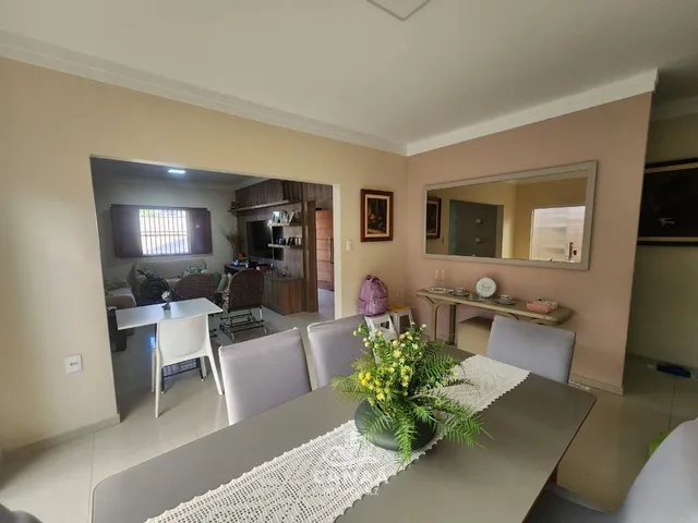 Imagem 14: Vende-Se Excelente Casa no Jardim Renascença - 3 Suítes - Nascente - Reformada