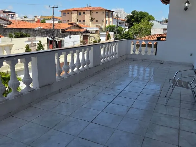 Imagem 16: Vende-se Excelente Casa Duplex no Jardim São Francisco - 4 quartos - Piscina