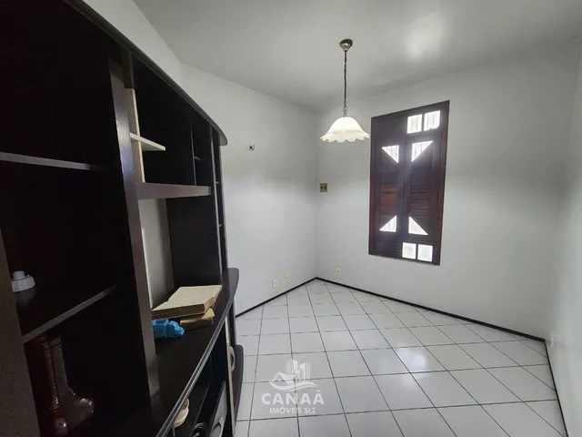 Imagem 10: Vende-se Casa Duplex no Quintas do Calhau Lado Praia - 3 quartos - Ventilada