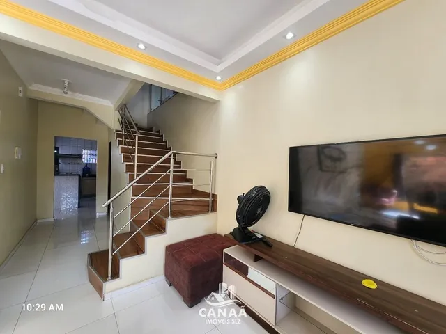 Imagem 7: Casa Duplex a Venda no Jardim das Margaridas - 5 quartos - Nascente - Reformada