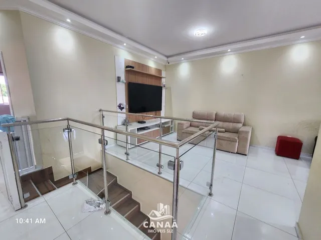 Imagem 14: Casa Duplex a Venda no Jardim das Margaridas - 5 quartos - Nascente - Reformada