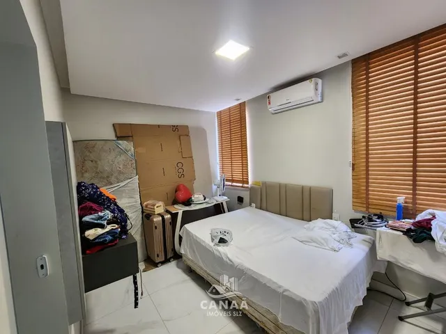 Imagem 13: Vende-se Casa Duplex de Alto Padrão no Cond. Alphaville em Araçagy - 4 Suítes