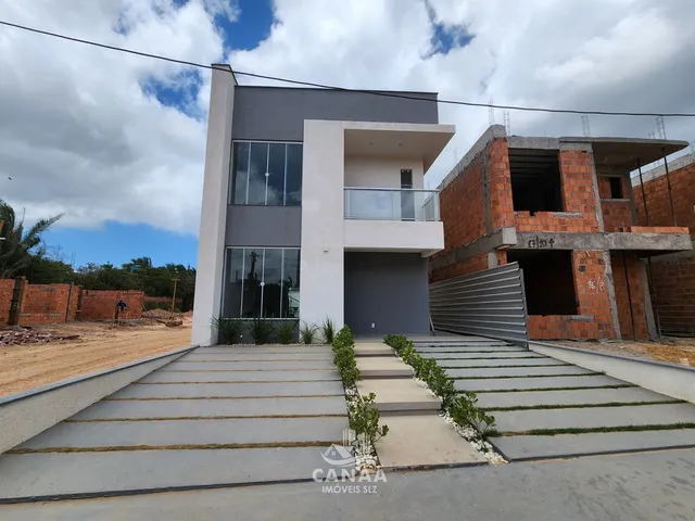 Imagem: A casa em condomínio possui 3 Dormitórios, 1 Suíte, 3 Banheiros
