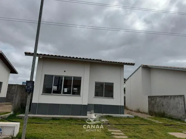 Imagem: A casa em condomínio possui 2 Dormitórios, 1 Suíte, 1 Banheiro