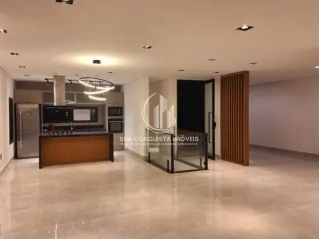 Imagem: Casa de Condomínio de 4 Quartos, 317M²