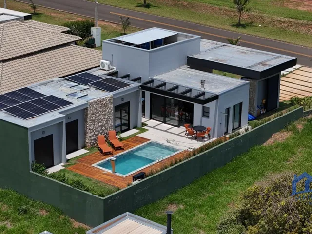 Imagem: Casa com 3 Quartos e 5 Banheiros À Venda