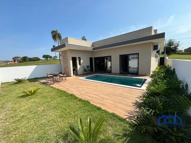 Imagem: Casa com 3 Quartos e 2 Banheiros À Venda