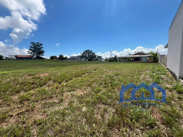 Imagem: Lote/Terreno à Venda, 450 m² por R$ 50.000