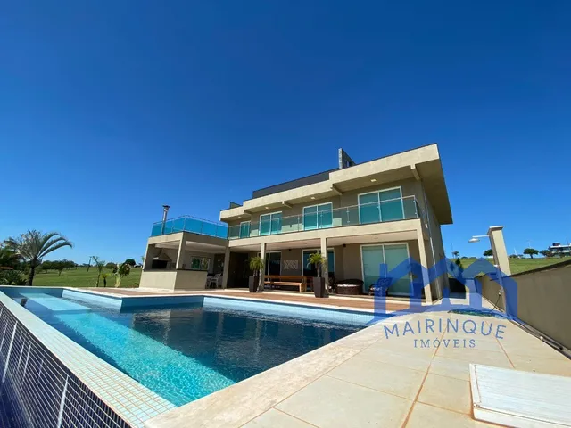 Imagem: Casa com 5 Quartos e 6 banheiros à Venda