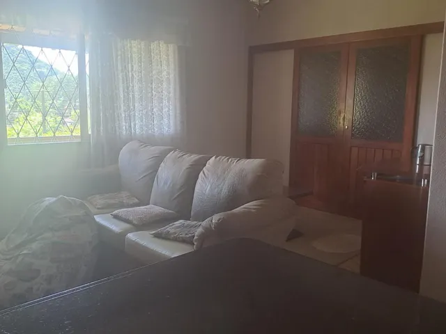 Imagem 3: Casa linear com 3 quartos (1 suíte) para venda em Taumaturgo em Teresópolis RJ