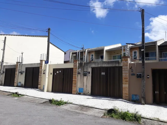 Imagem: Casa duplex em São Bento/Coaçu, em Fortaleza