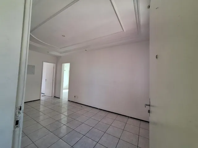 Imagem 3: Apartamento de 2 quartos e 1 wc social na Cidade dos Funcionários em Fortaleza